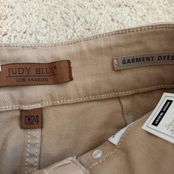 Judy Blue NWT Flare High Rise Jeans Women’s Size 0 / 24 Khaki Tan Tummy Control - Picture 8 of 14